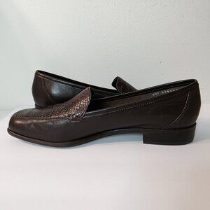 Womens Naturalizer Natural Flex Brown Snake Skin Slip on Penny Loafers Sz 8.5